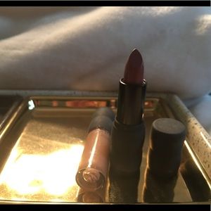 Bare minerals lipstick and lip gloss